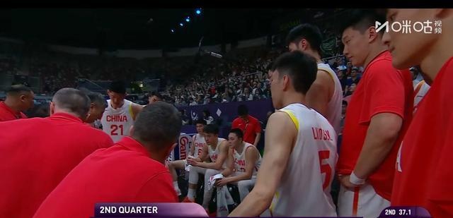 关于篮球赛事频频上演惊险逆转,观众热情高涨的信息 关于篮球赛事频频上演惊险逆转,观众热情高涨的信息