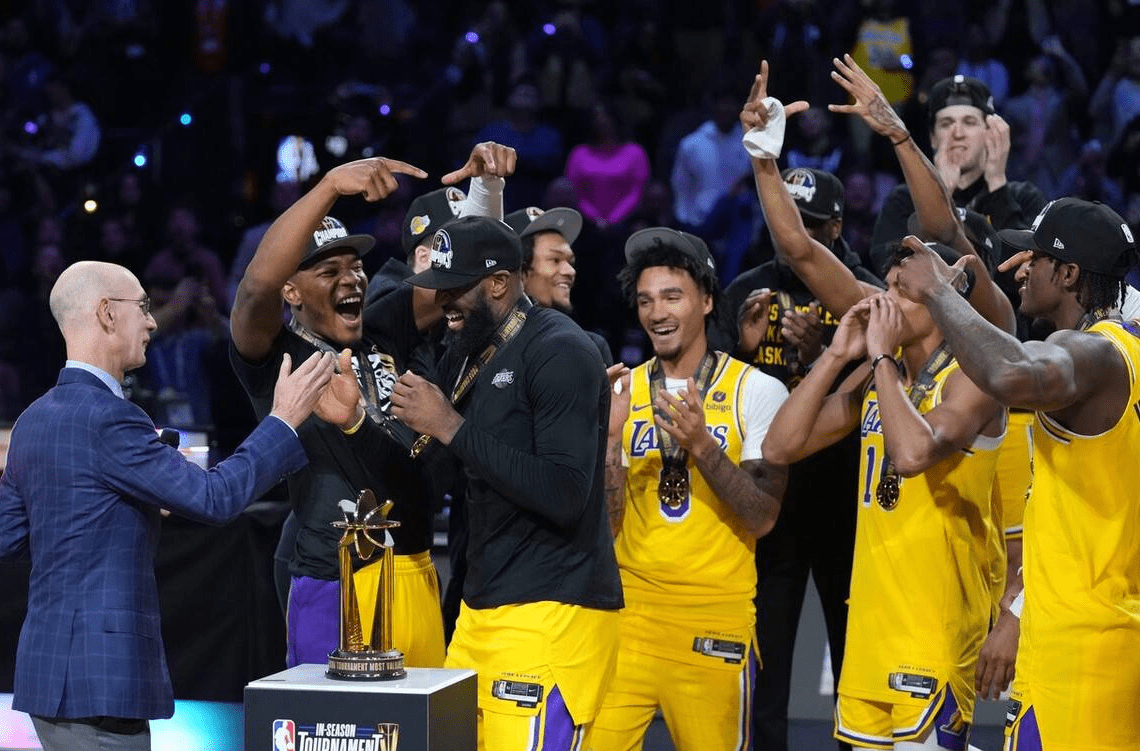 精湛的球技展示成为球队夺冠之路上的神兵利器的简单介绍 精湛的球技展示成为球队夺冠之路上的神兵利器的简单介绍