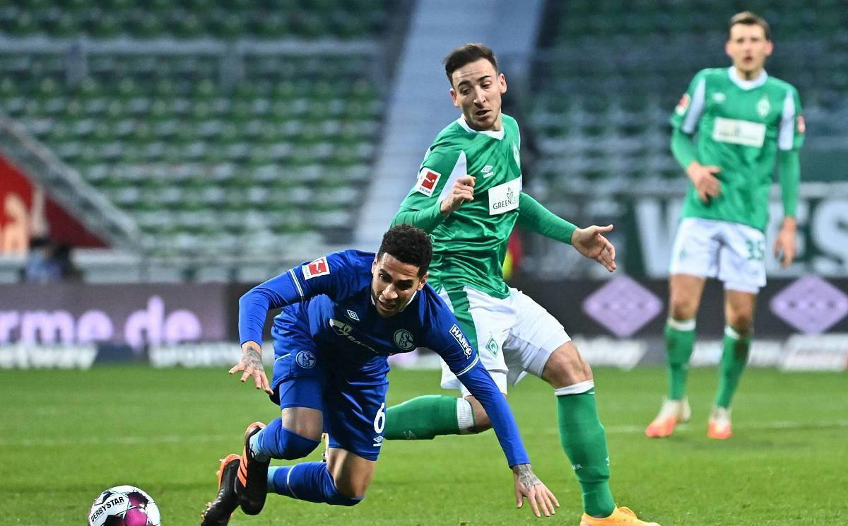 沙尔克抢走客场胜利,逼近前四位置的简单介绍 沙尔克抢走客场胜利,逼近前四位置的简单介绍