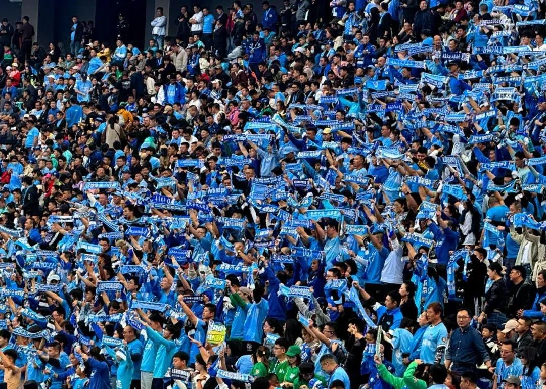 关于异军突起的球队在赛场上掀起风暴的信息 关于异军突起的球队在赛场上掀起风暴的信息