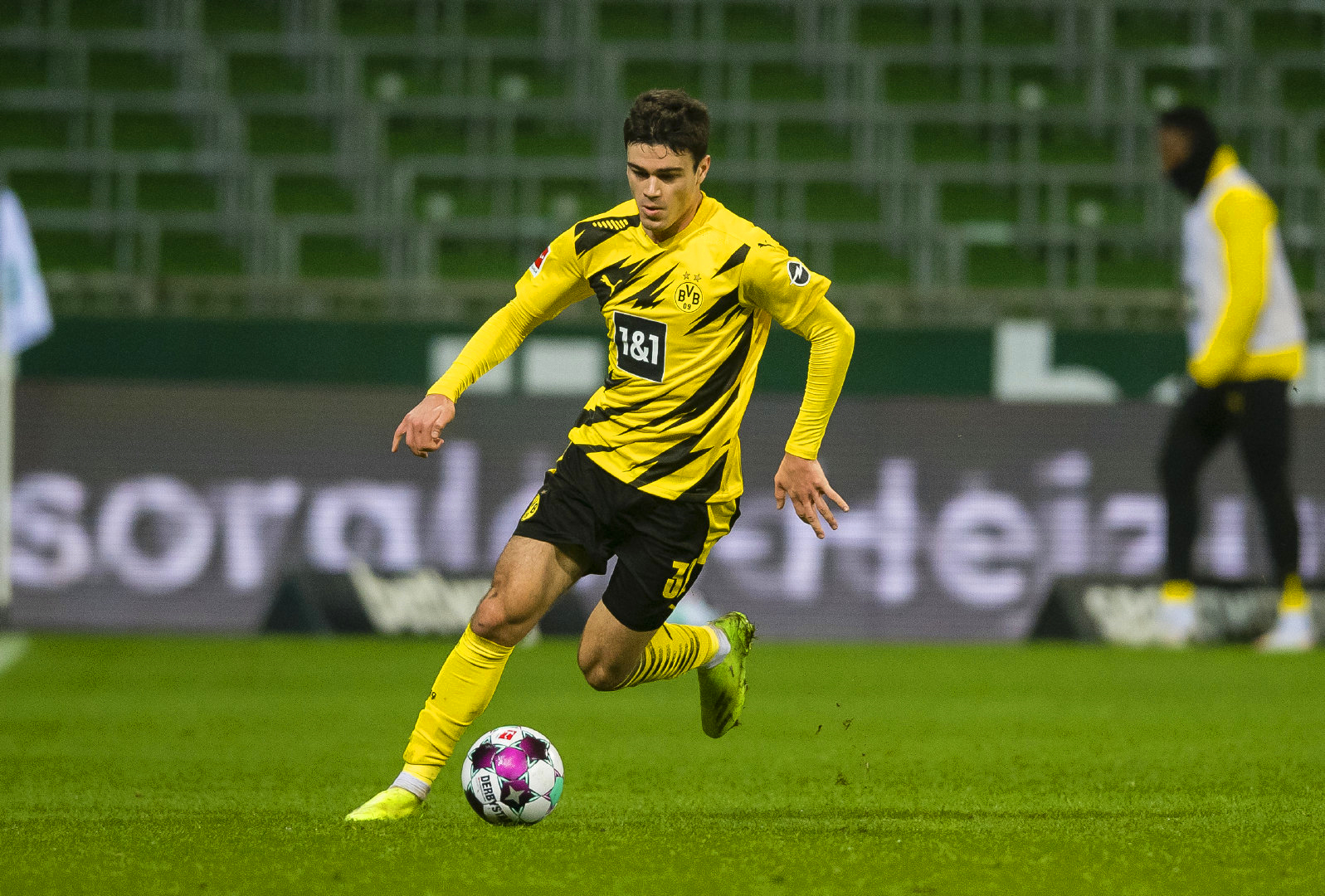 柏林联队缺席重要球员需重新调整阵容 柏林联队缺席重要球员需重新调整阵容