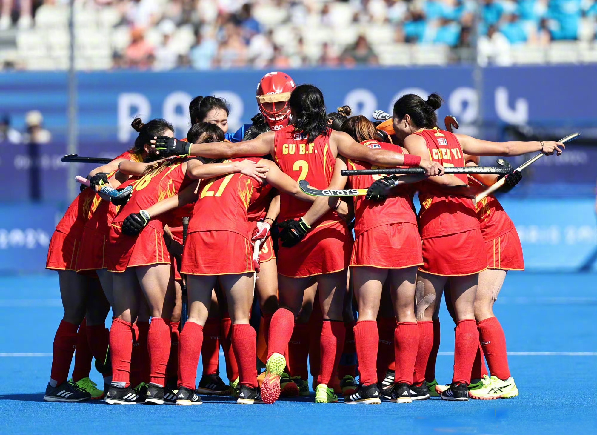 女子曲棍球精彩冠军争夺战,团队操练的简单介绍 女子曲棍球精彩冠军争夺战,团队操练的简单介绍