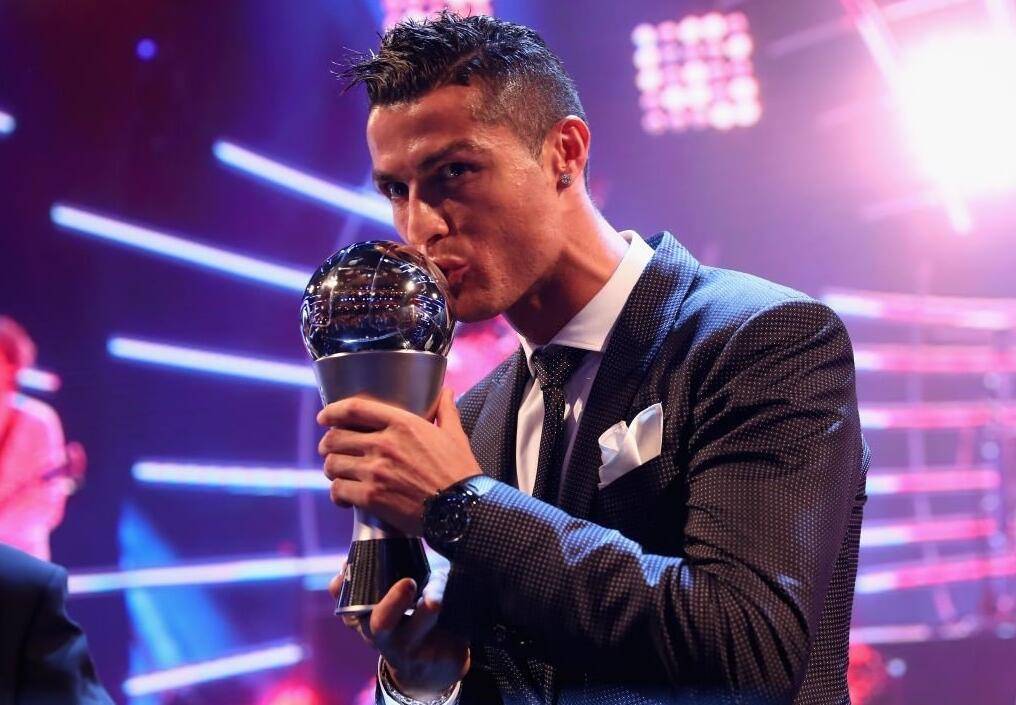 包含意甲巨人力挽狂澜,晋级前四的词条 包含意甲巨人力挽狂澜,晋级前四的词条