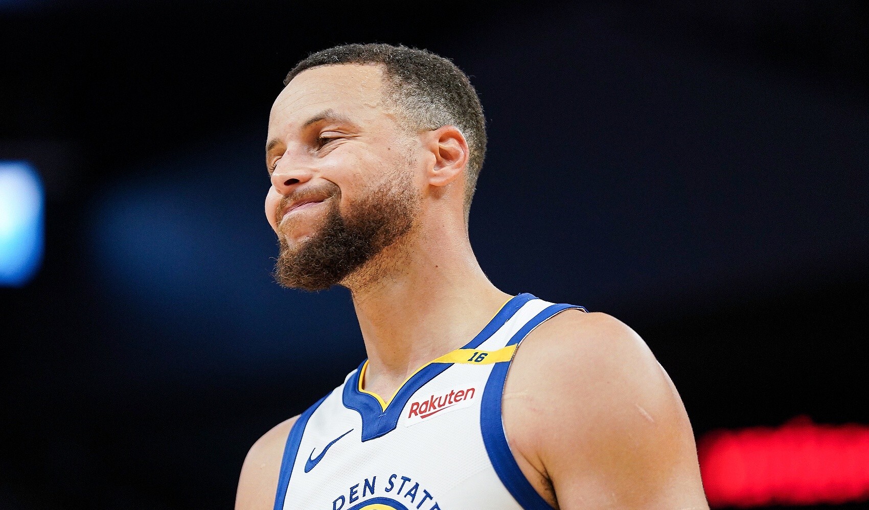 库里复出迎来胜利，状态回升令人期待