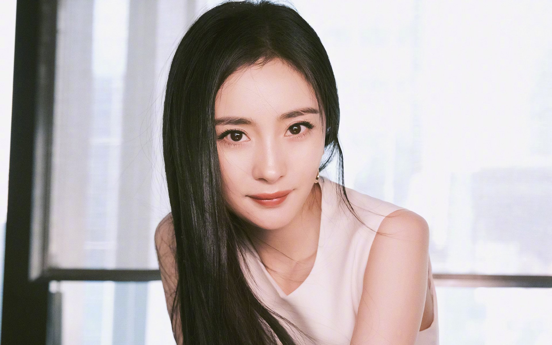 当黄蜂战术板在哈登面前化为齑粉，一次象征性横扫与篮球之神的黄昏