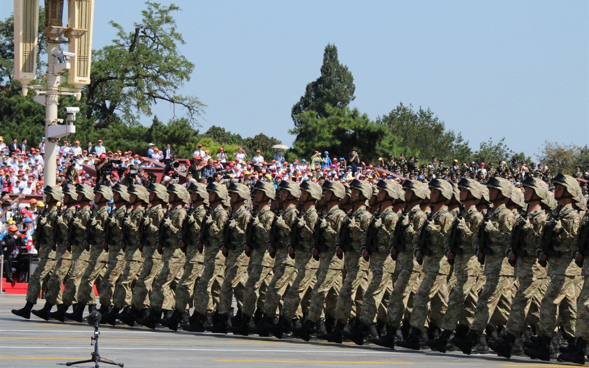 横跨大洋的冰与火之歌，范弗利特关键战手刃鹈鹕，新疆战术完胜震四方