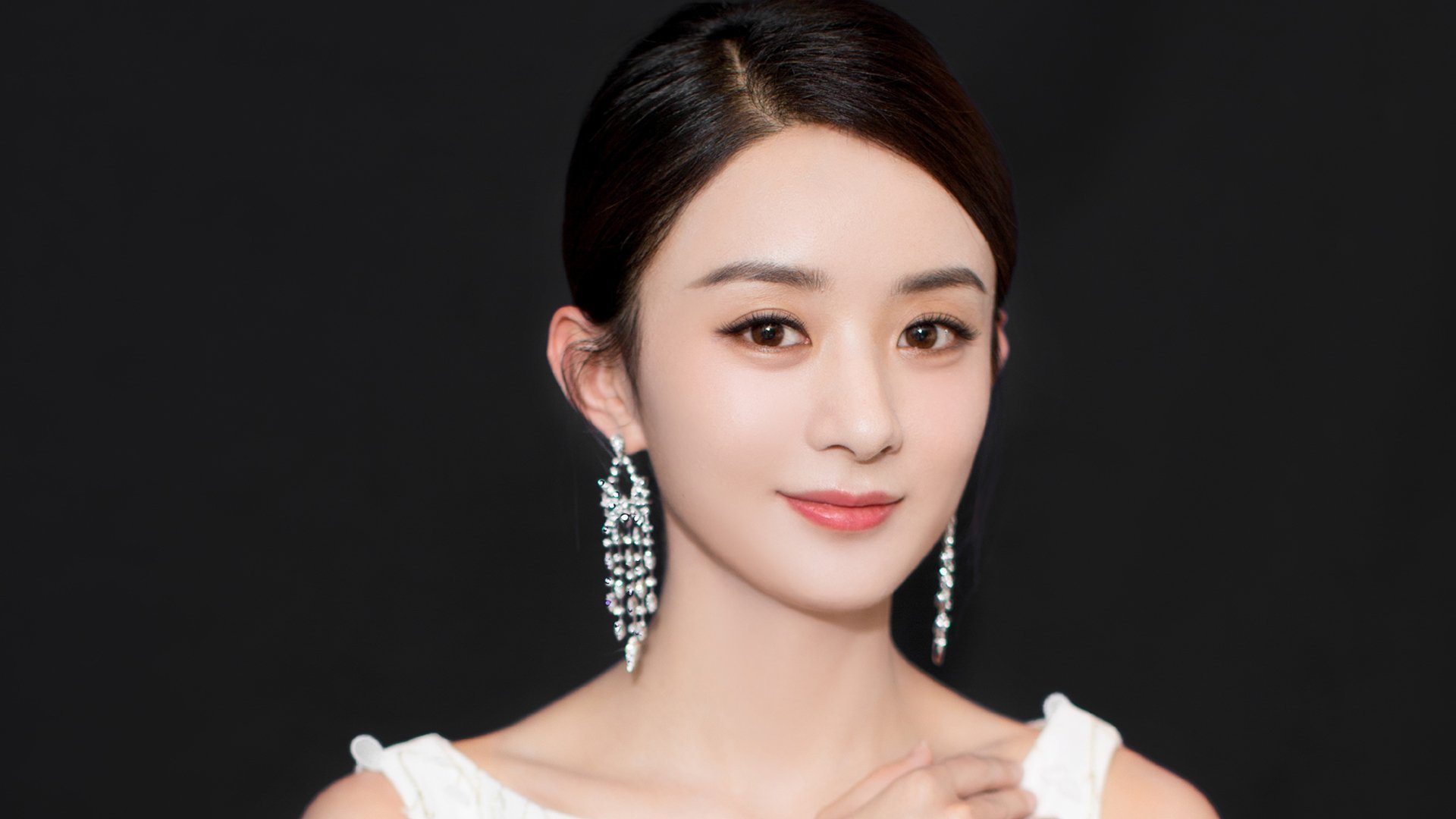独步天下,2026世界杯H组,印度以碾压之势击溃突尼斯,阿诺德演绎孤星传奇